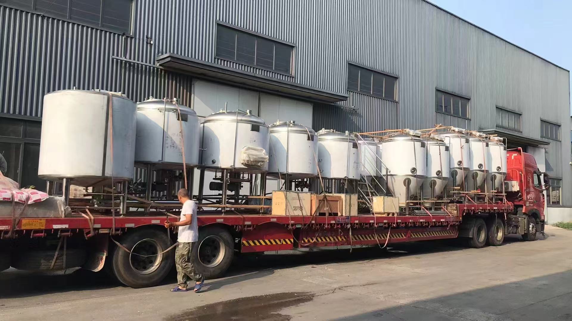 门头沟精酿啤酒设备厂—精酿啤酒设备制造:传承工艺与创新科技的交融
